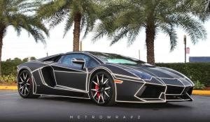 Lamborghini Aventador LP700-4 DARK KNIGHT by MetroWrapz 2017 года